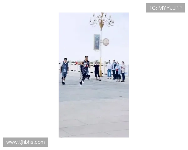 深圳滑板队战术揭秘:滑板巨献背后的团队默契与技巧探讨 深圳滑板队战术揭秘:滑板巨献背后的团队默契与技巧探讨