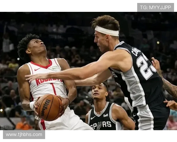 2017年NBA季后赛马刺与火箭激战回顾及精彩瞬间分析