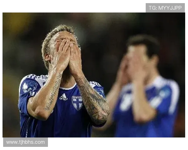 意大利与芬兰比赛后球员表现评分分析及精彩瞬间回顾