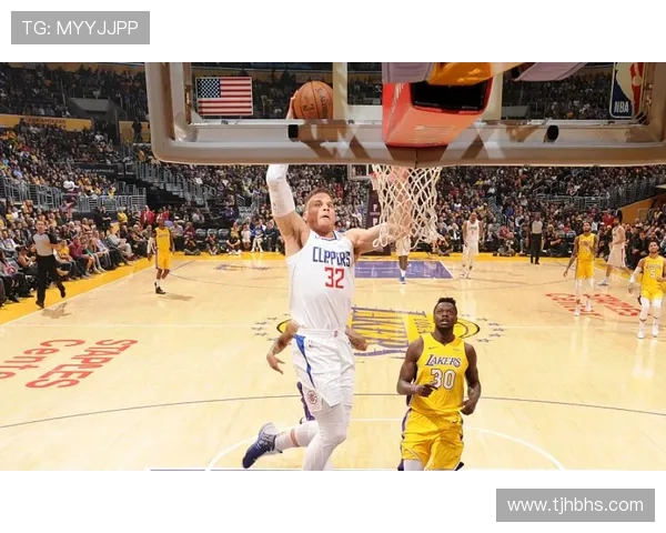 火箭与快船七场激战比分回顾全景分析与精彩瞬间总结