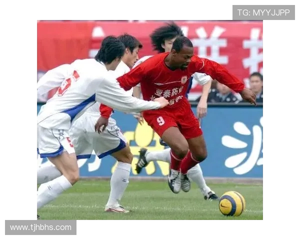 重庆羽毛球队在城市联赛中的耐力表现分析与点评