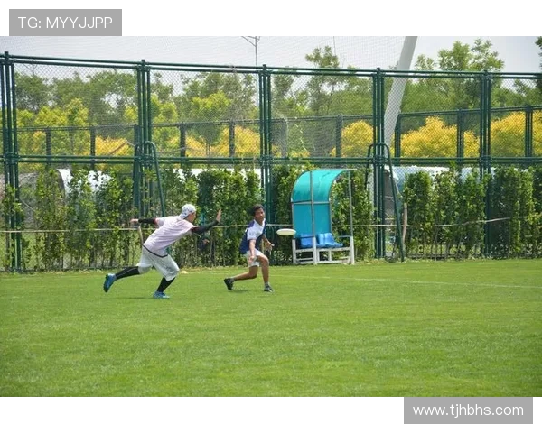 飞盘世界的追逐与梦想刘芳分享她的飞盘生涯故事与感悟